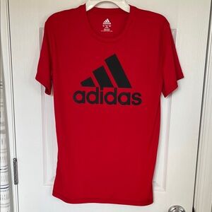Adidas Bold Red and black Tee size xlg 18/20 good for holidays